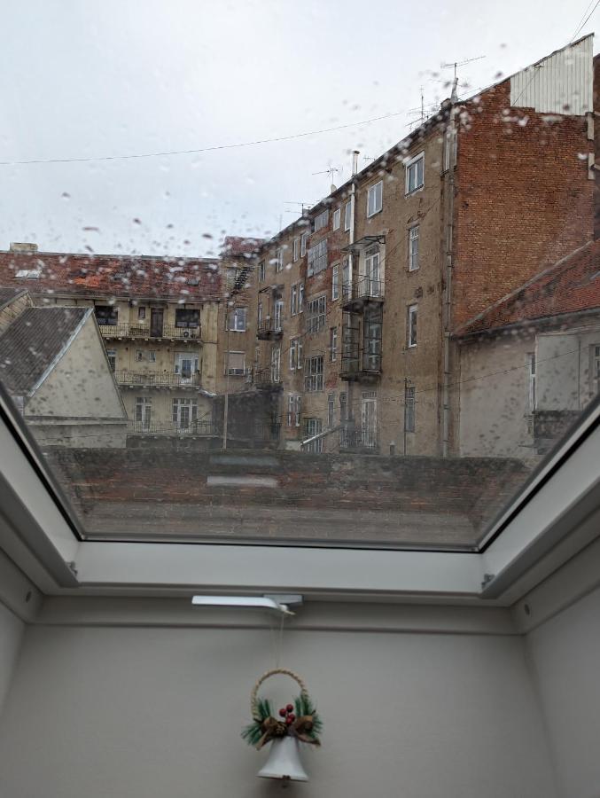 Miniscule Urban Tent Загреб Екстериор снимка